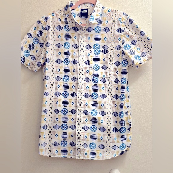 The North Face Other - The North Face men’s white button up short sleeve shirt, size medium